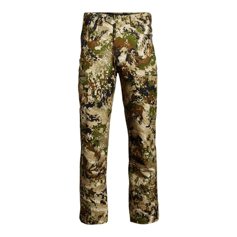 Camouflage Traverse Pants in Green camouflage